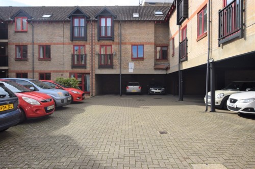 Arrange a viewing for St Georges Court, Huntingdon