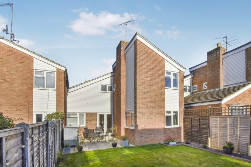 Arrange a viewing for Manor Close, Clifton, Shefford