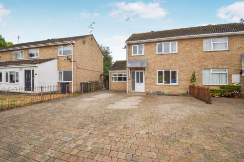 Arrange a viewing for Greenfields, Earith